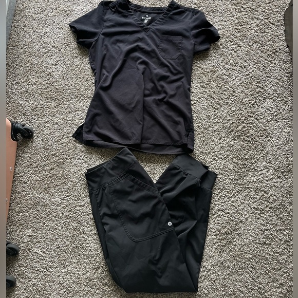 Black Polyester Scrubs (Pants and Jogger Bottoms) - Picture 1 of 1
